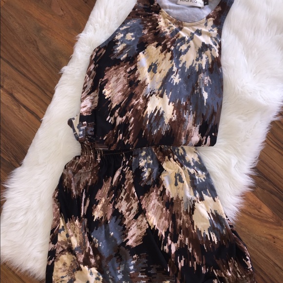 Fall Dress Size Small - Picture 3 of 3